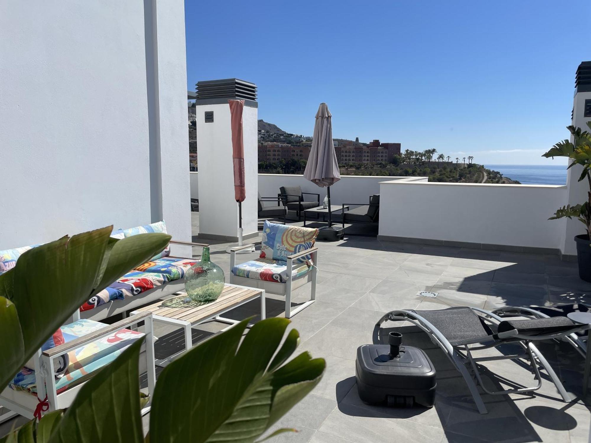 Sunny Penthouse Beach Apartment With Panoramic Views Almuñécar Extérieur photo