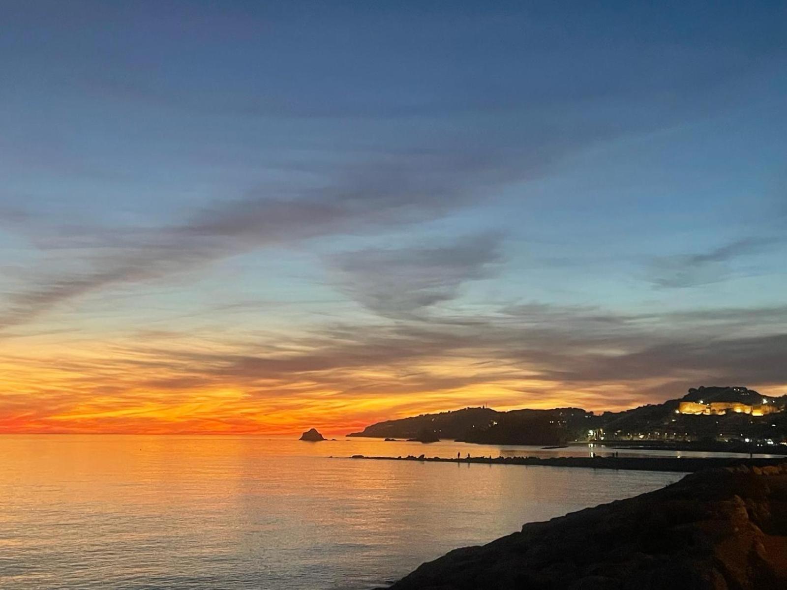 Sunny Penthouse Beach Apartment With Panoramic Views Almuñécar Extérieur photo